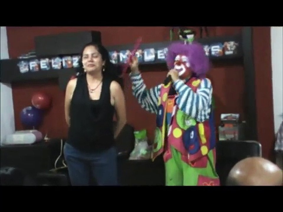 PAYASOS PARA ADULTOS ESTILO PLATANITO SHOW FIESTAS DF / TEL: 8636-1773