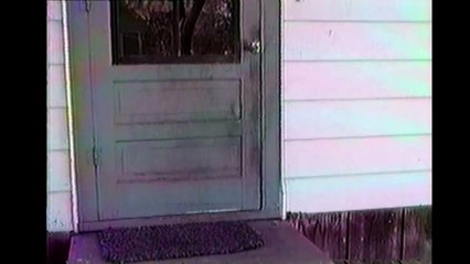 Cat Opens Door-jDVK3AyhNjU