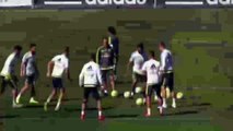 Marcelo funny nutmeg on Casilla during Real Madrid training session