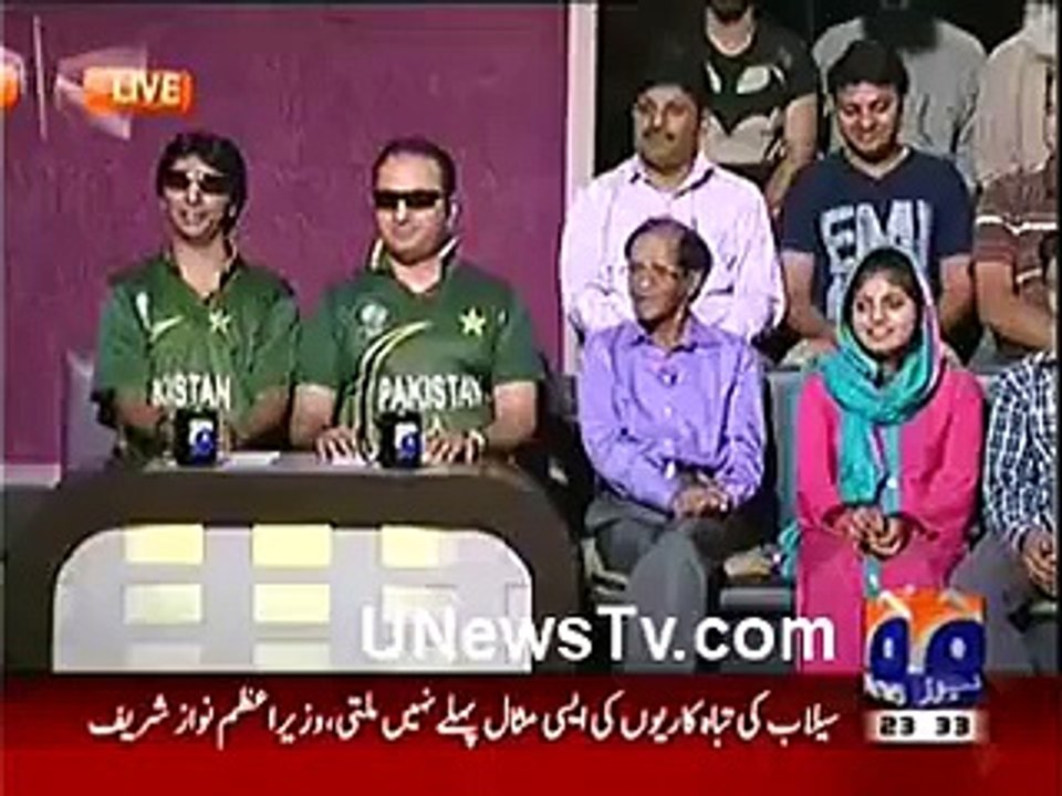 Aftab Iqbal Explaning