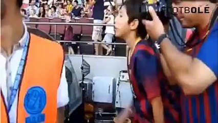 الوجه الأخر لكرة القدم  فيديو روعة