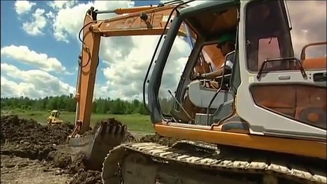 Mighty Machines Machines Go to School