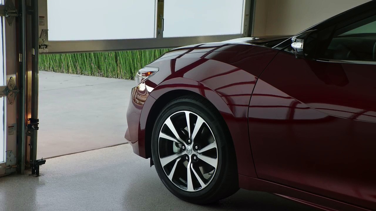 2016 Nissan Maxima Overview Full Length