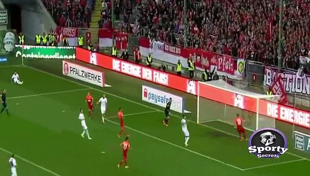 لقطات مضحكة في كرة القدم