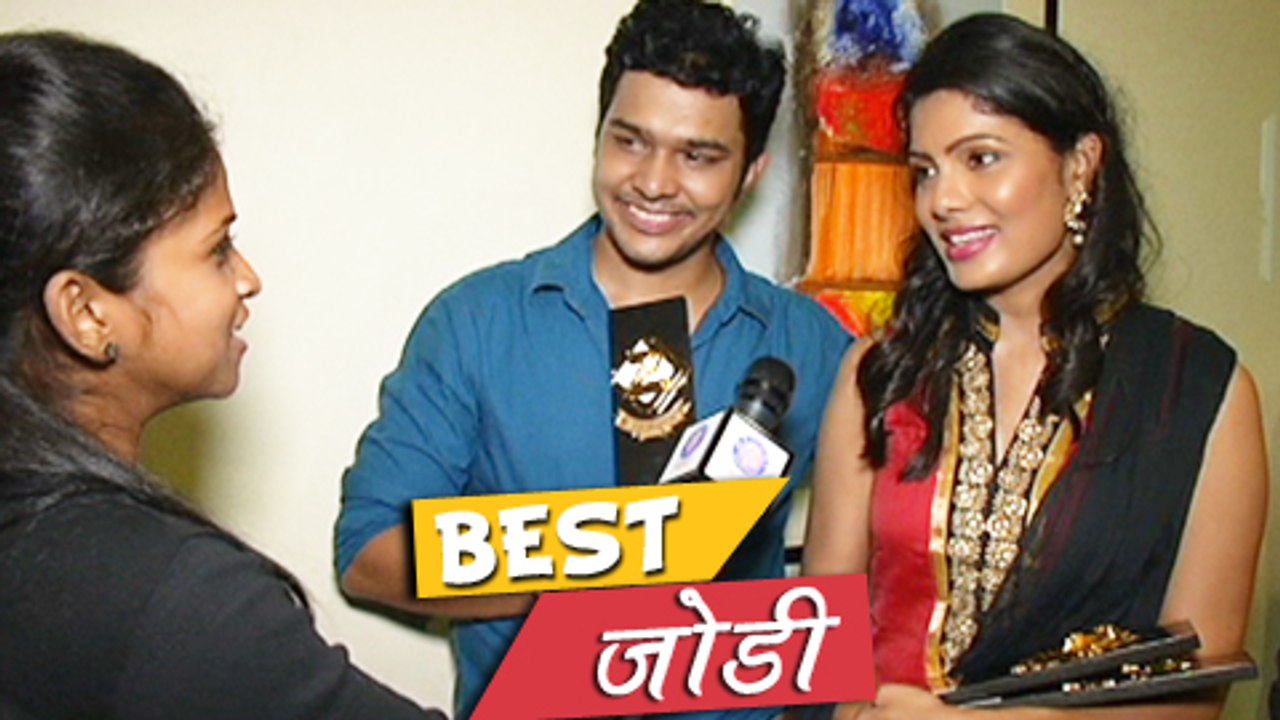 Jai-Aditi Wins Best Jodi Award At Zee Marathi Awards 2015 | Ka Re Durava | Suruchi Adarkar | Suyash