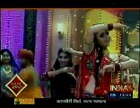Ek Tha Raja Ek Thi Rani 23rd oct 2015 - Gayatri dances infront of Rana ji