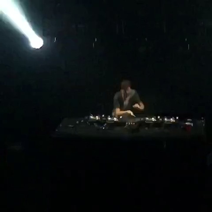 crazy dj vine