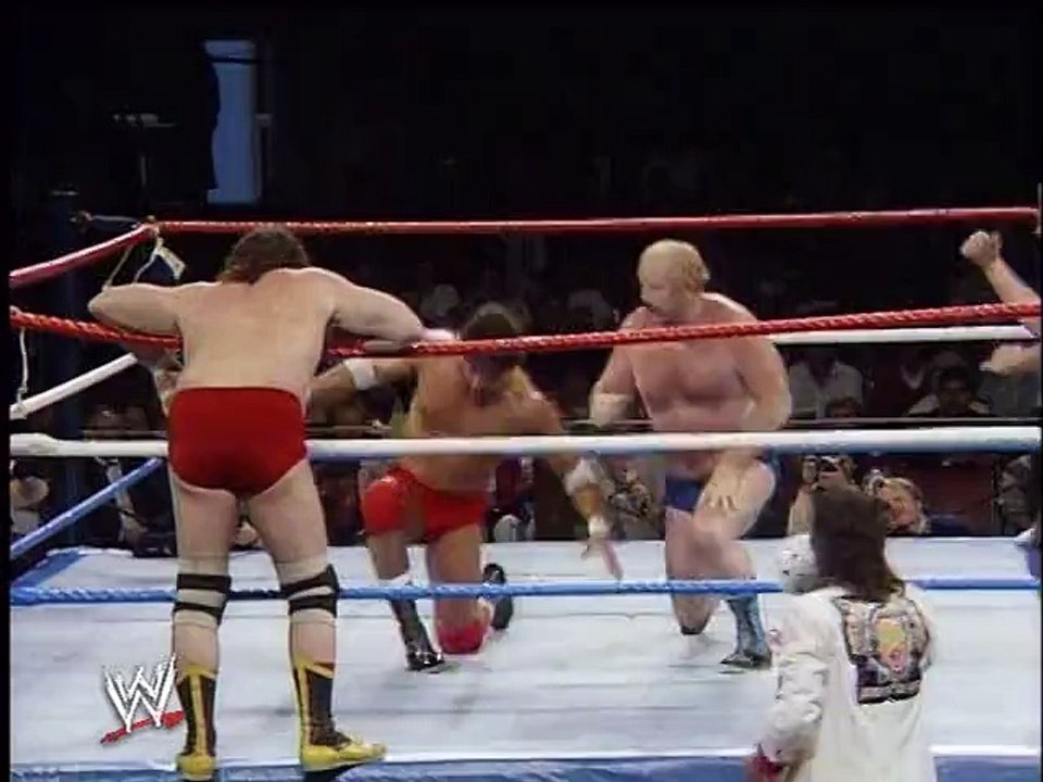 WWF Wrestlemania II - Tito Santana & The Junkyard Dog Vs. The Funks