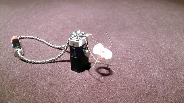 AMAZING SCIENCE EXPERIMENT - 9V Block Battery Engine - Very Simple Engine - Neodymium Magnet