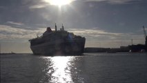 The Queen Mary 2 Leaving Fremantle