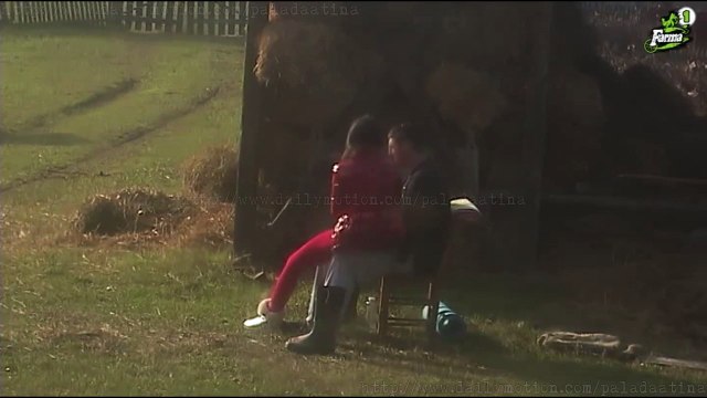 Farma 6 ~ Kristijan se poverava Staniji da ga Balerina smara ali da je poklon iskren i sitnica