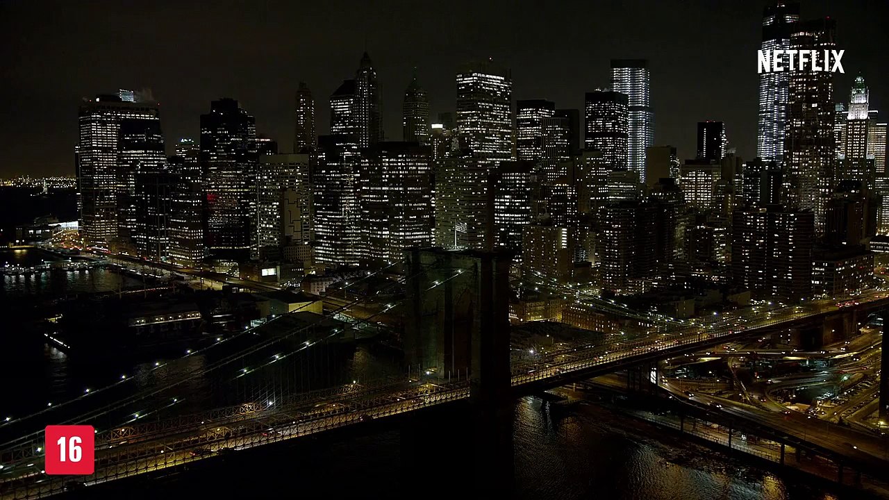 Marvel - Jessica Jones - Trailer oficial - Só n...