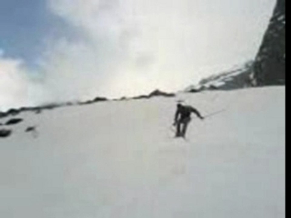 BELLE BOITE DU LOUIS DERRIERE LA GRANGE