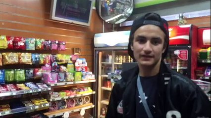 El autor del ataque con sable en escuela de Suecia