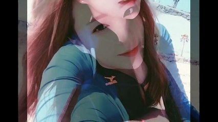 EXIDs Hani — Showed Sexy Body [and Cleavage] While Vacationing In Jeju Island