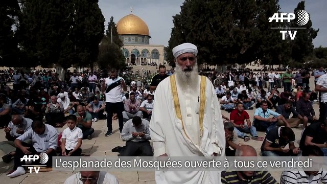Les Palestiniens affluent sur l'esplanade des Mosquées