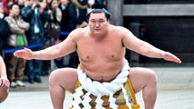 Sumo Wrestlers Run the 100-Meter Dash