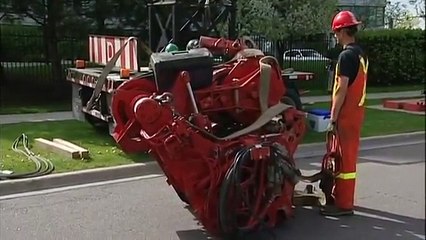 Mighty Machines Reach for the Sky