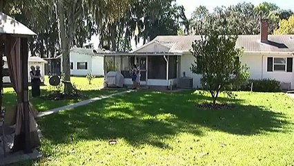 Un hombre sobrevive a un ataque de caimán