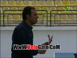 "عبد الحميد بسيونى"يخرج عن شعوره خلال مباراه الحدود والداخليه