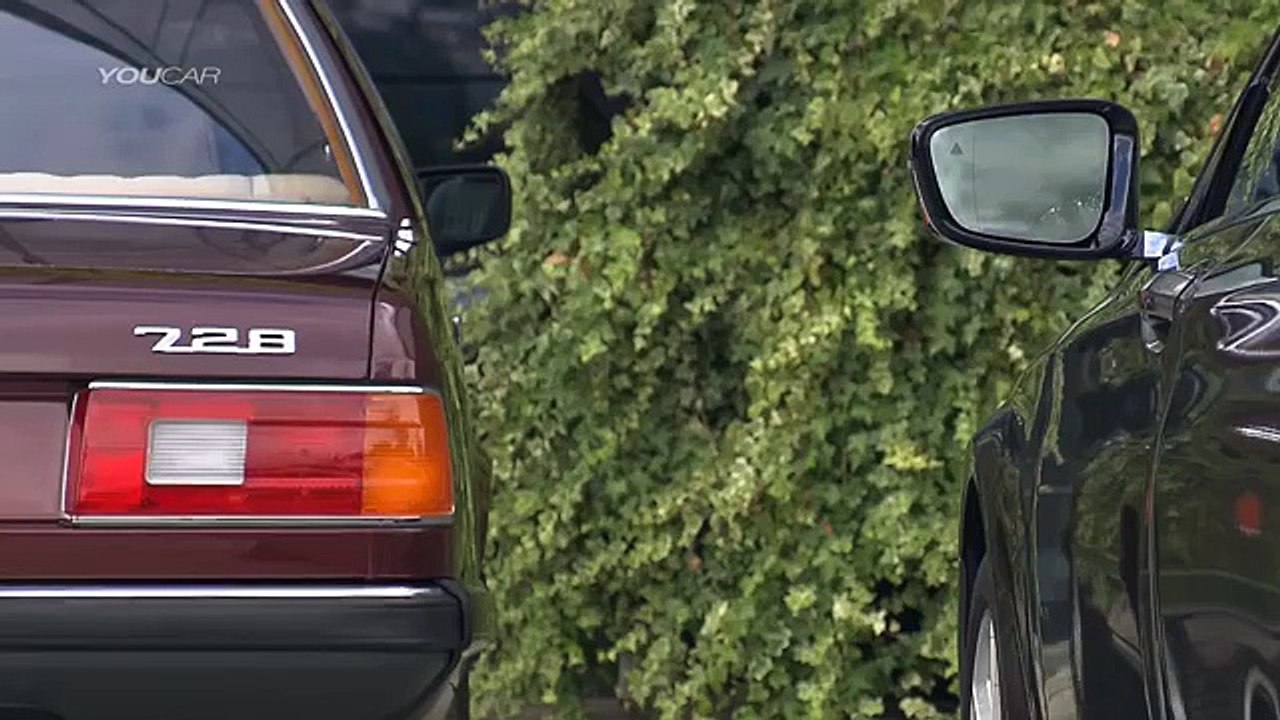 2016 BMW 7 Series - Remote control Parking...