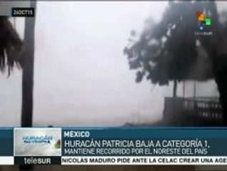 México: huracán Patricia se debilita y baja a categoría 1