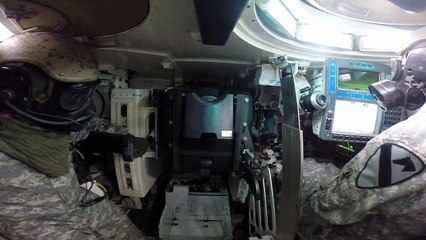 A l'intérieur d'un char M1 Abrams