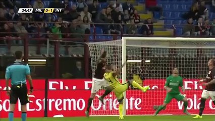 下载视频: VIDEO AC Milan 0 – 1 Inter Milan (Berlusconi Trophy) Highlights