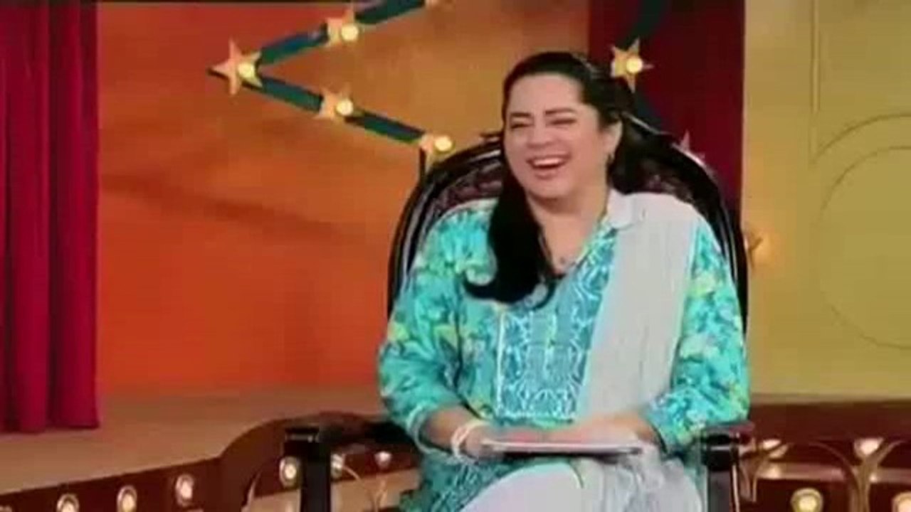 Very Funny Only Nazia Hasbe haal Lughtar