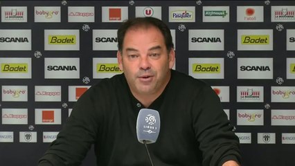 Foot - L1 - SCO : Moulin «Nul logique»