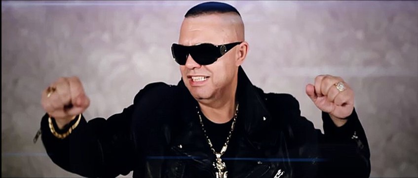 Nicolae Guta - Ia uitati-va la eatu esti cea mai frumoasa - colaj manele 2015