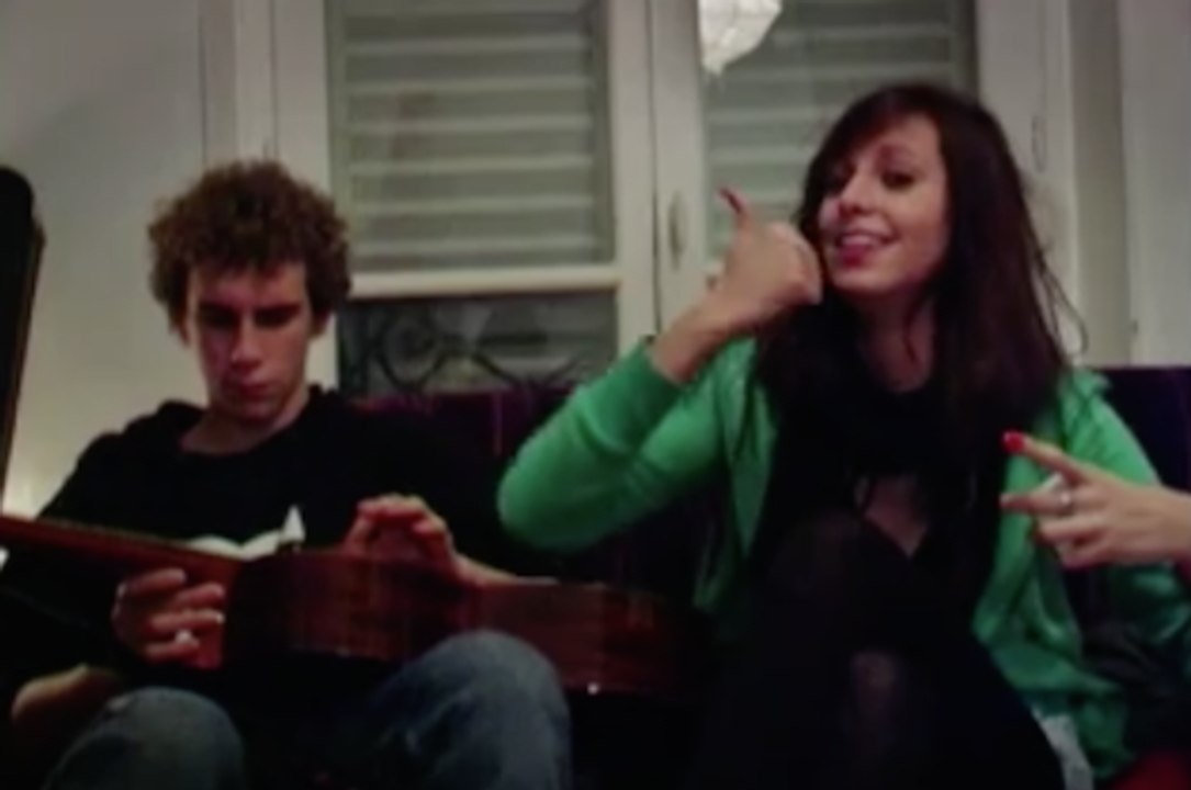 Bande-annonce : Pauline s'Arrache -  Teaser