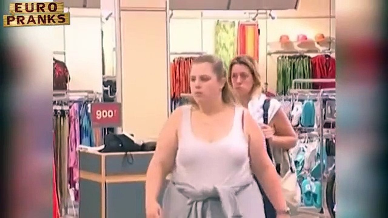 Hot Woman NAKED Prank in Public | Sexy Pranks