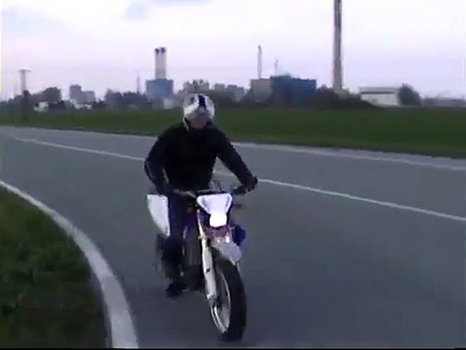 MOTORCYCLE ACCIDENTS The funny clips 2014 FUNNY ACCIDENT VIDEOS 2014 fail Compilation 2014