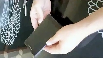 Sony Xperia Z2 Arka Kapan Nasıl Sökülür?