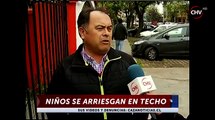 Cazanoticias grabó a menores jugando en el techo de una casa en San Miguel CHV