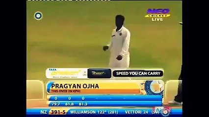 How Dhoni Was Shouting and Mic Got his Voice During Match