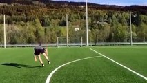 Øystein Bråten (Norwegian freestyle skier) scores awesome Golazo [Instagram video]