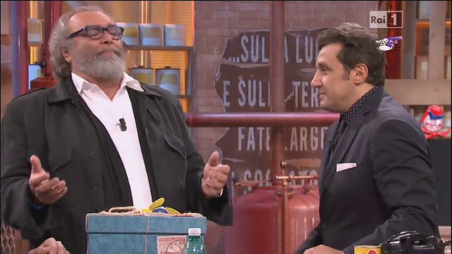 Diego Abatantuono ospite di Flavio Insinna a Affari Tuoi