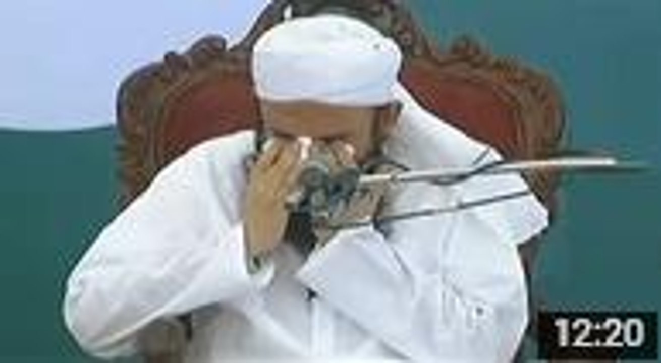Bhatke Hue Insan Ki Raah KIya Hai Crying And Very Emotional Bayan By Maulana Tariq Jameel