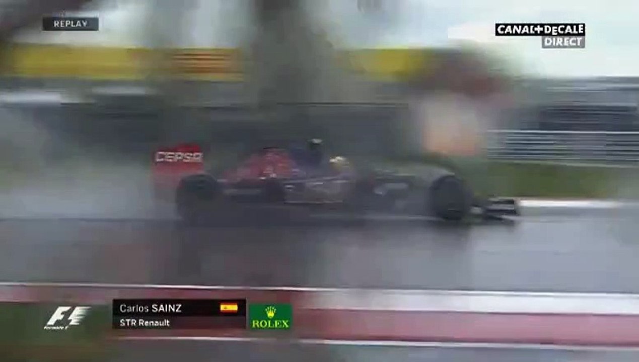 F1 2015 - Austin - Qualifying Red Flag - Big crash for Carlos Sainz