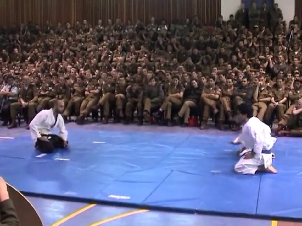 Israeli Special Forces Un armed fight KRAV MAGA