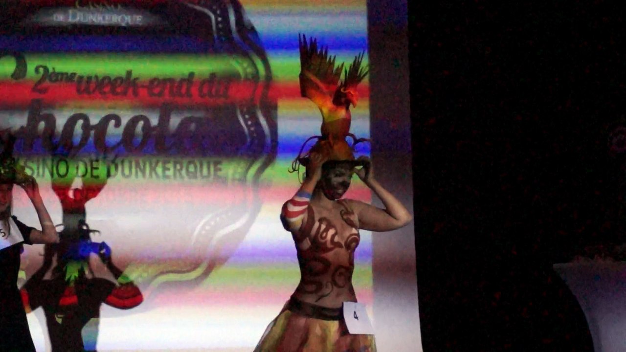 Défilé de chapeaux en chocolat au casino de Dunkerque
