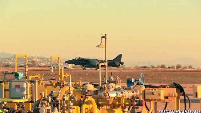 AV8B HARRIER II TWILIGHT DEMO @ 2014 MCAS MIRAMAR AIR SHOW