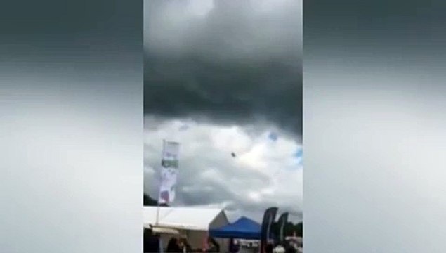 Dramatic moment stunt plane crashes at Cheshire car festival