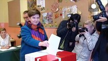 Législatives en Pologne : les conservateurs favoris