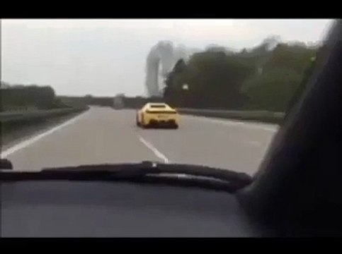 Ferhat Göçer Ft. Catwork Project Silinmeyen Hatıralar klip - Funny videos - Komik videolar