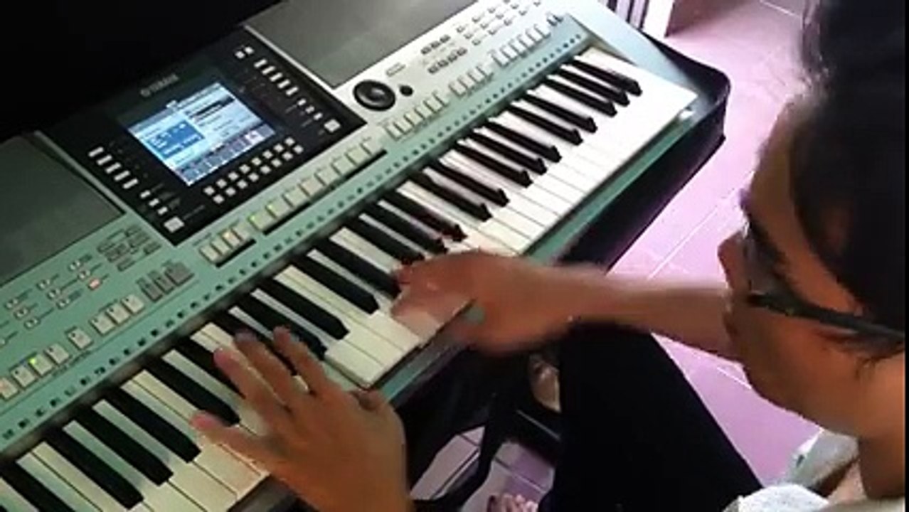 Nguyễn Văn Phước đàn vọng cổ bằng đàn orgue hay quá.
