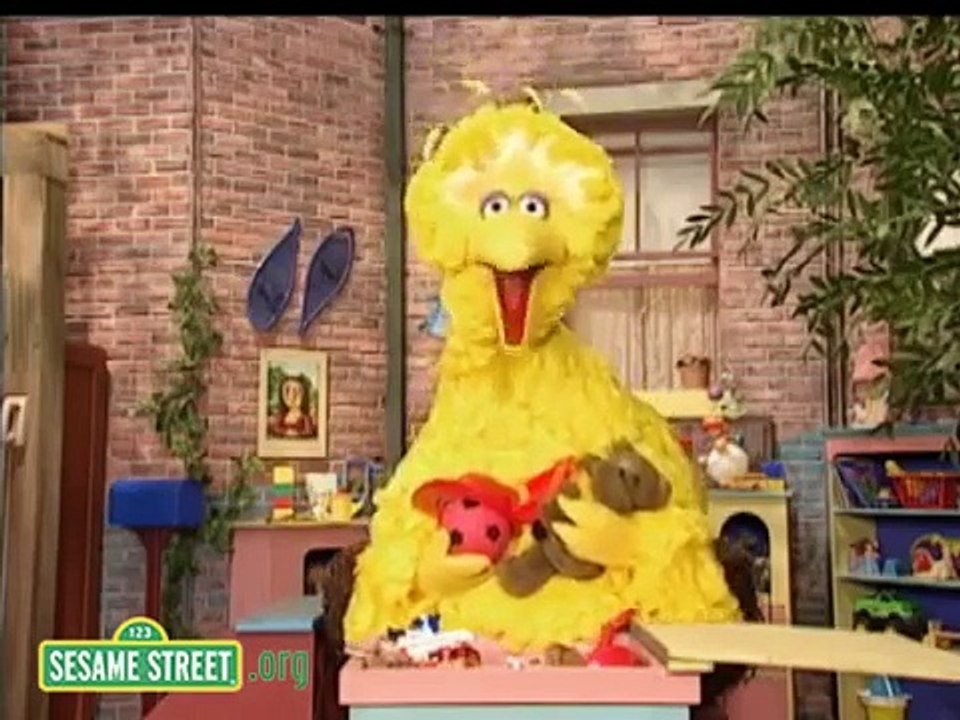 Sesame Street: Journey to Ernie: Beach