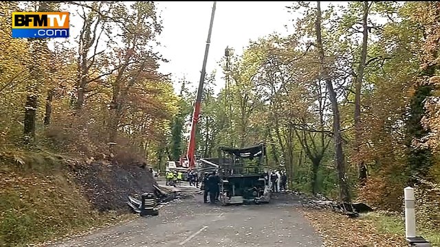 Collision de Puisseguin: opérations d'enlèvement des épaves